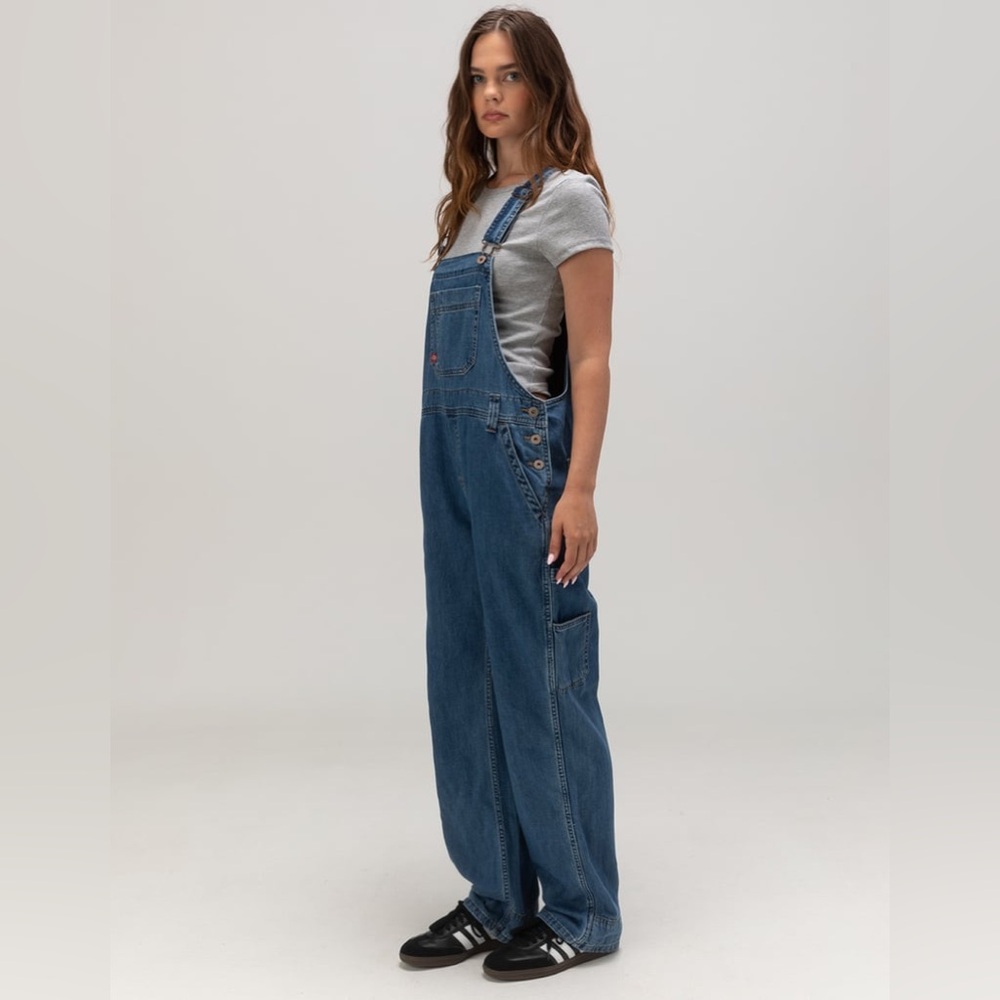Dickies Heritage Bib Blue Denim Overalls in Size XS